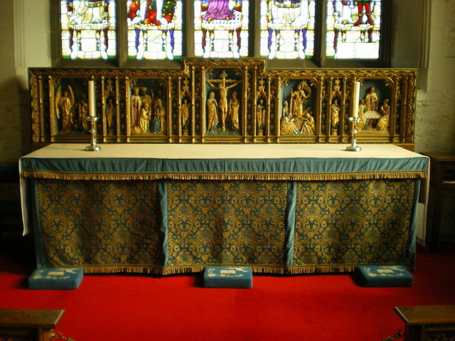 Holy Trinity Church, Kendal, Altar