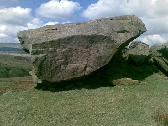 Big erratic at cragstones, near Newton in Bowland