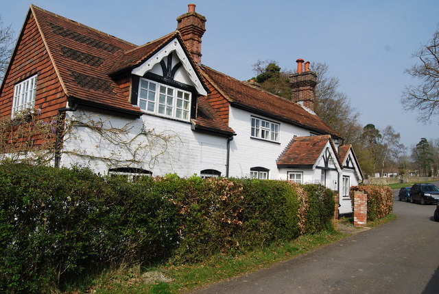 Chestnut Cottage, School Hill, Old Heathfield (2)