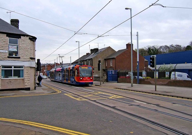 Sheffield Supertram No. 102 near junction of Holmes Lane and Ball Road