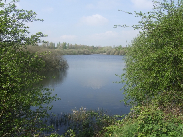 Sneyd Reservoir - Wyrley & Essington Canal