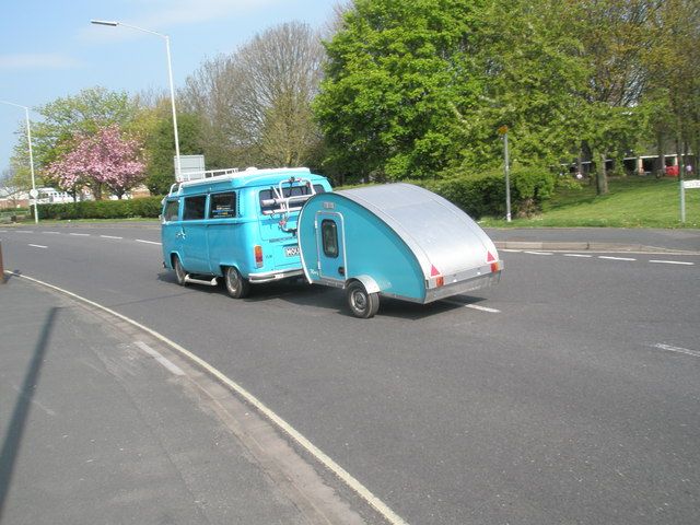 VW Camper van and trailer starting the 2009 Havant Mayor's Rally