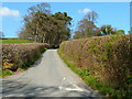 Cyffordd ffordd ger Rhaeadr Gwy / Road junction near Rhayader.