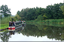 SJ9822 : Staffordshire and Worcestershire Canal near Milford, Staffordshire by Roger  Kidd