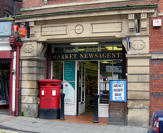 Post Office Market St Wellington © Gordon Cragg Geograph Britain