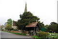 Entrance gate, Church of St Peter & St Paul, Teston