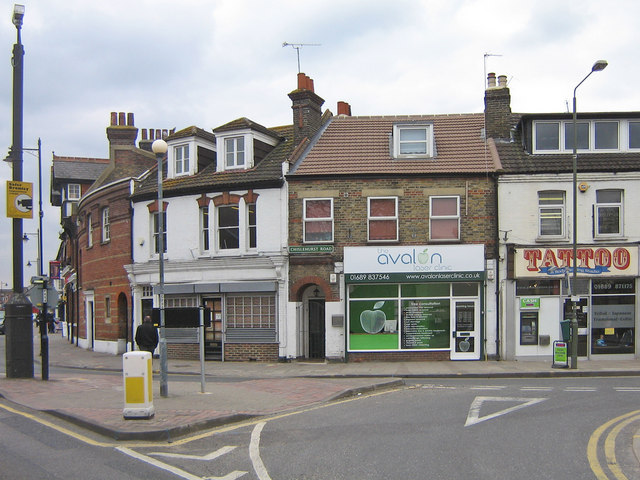 Junction of Chislehurst Road with High... © Ian Capper cc-by-sa/2.0 ...