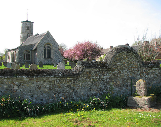 St Mary's Church © Evelyn Simak Cc-by-sa/2.0 :: Geograph Britain And ...