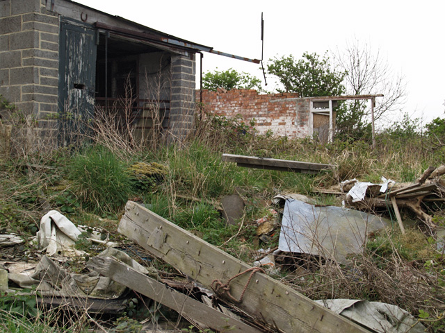 Abandoned sheds near Hambleton Hill