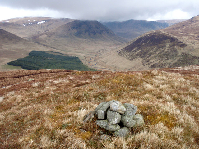 The summit cairn on Cairn Doos