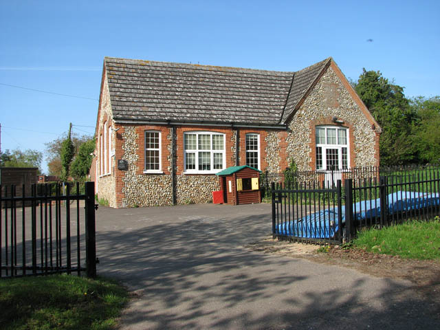 The old Sporle School © Evelyn Simak :: Geograph Britain and Ireland