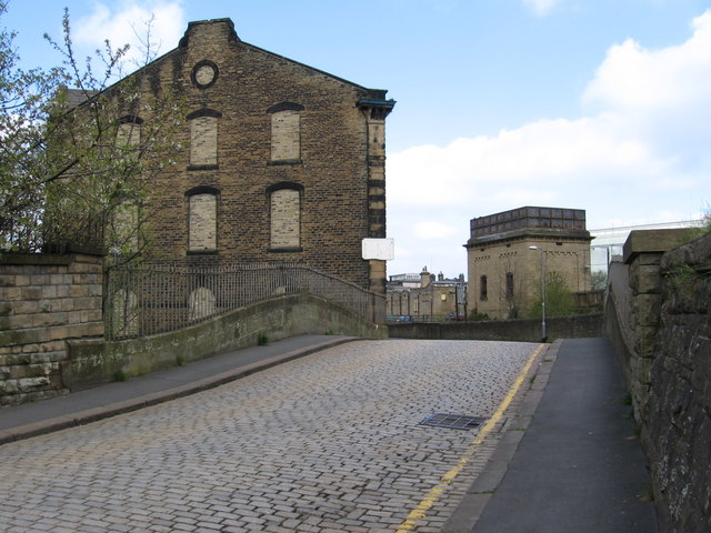 Keighley - bridge on Low Mill Lane © Dave Bevis :: Geograph Britain and ...