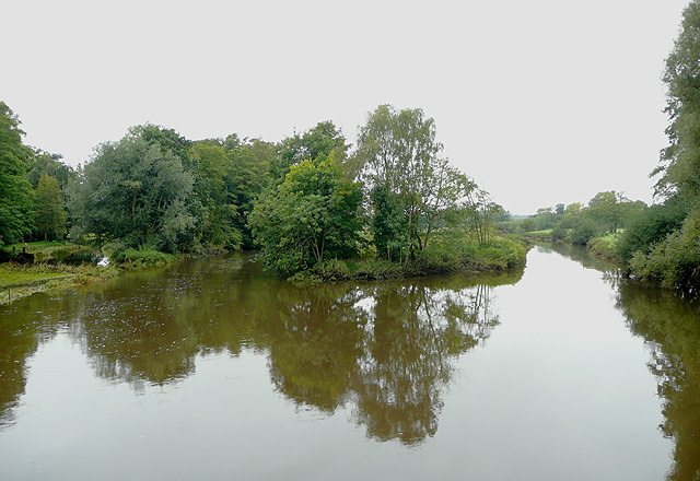 The Sow meets the Trent, Great Haywood,... © Roger D Kidd :: Geograph ...