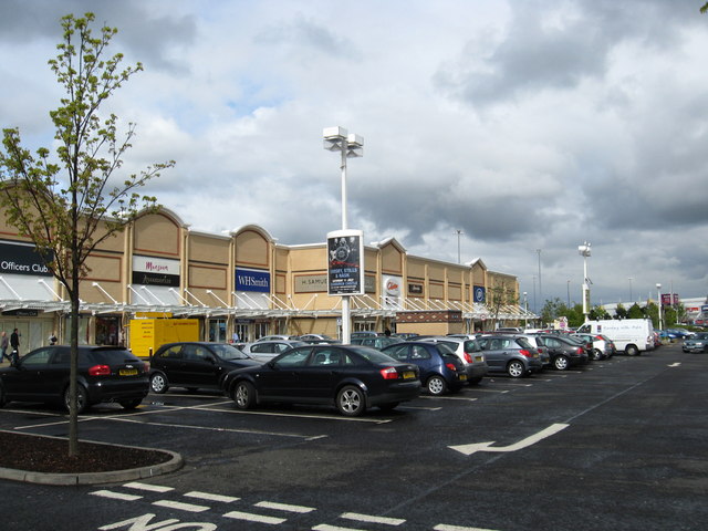 Retail park near Niddrie in Edinburgh