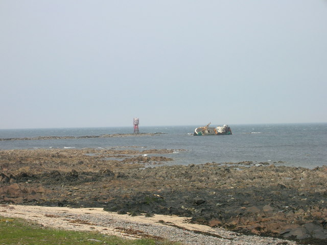 Shipwreck and Light Tower, Cairnbulg © JThomas :: Geograph Britain and ...