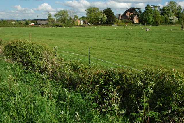 Seaford Grange, Naunton Beauchamp © Philip Halling :: Geograph Britain ...