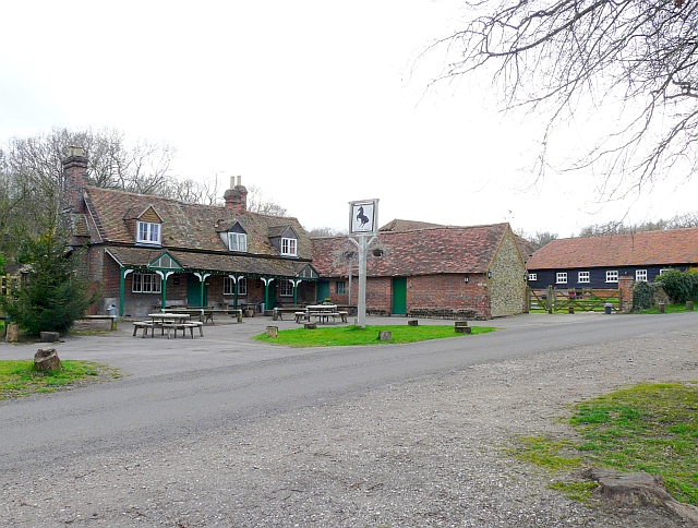 The Black Horse, Checkendon © Rose and Trev Clough cc-by-sa/2.0 ...