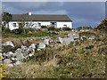 L7341 : Dwelling, Inis Ni/Inishnee by Maigheach-gheal