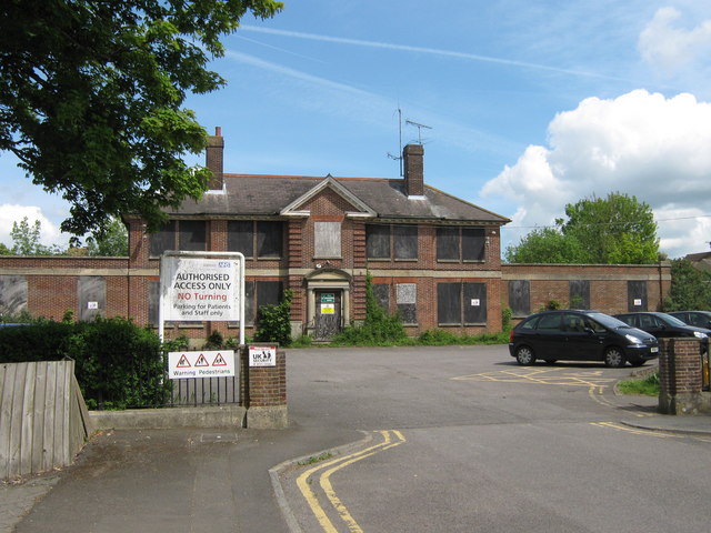 Ashford Hospital © David Anstiss :: Geograph Britain and Ireland