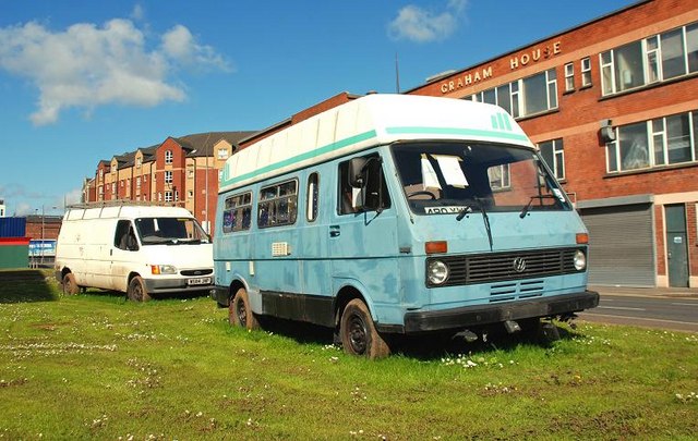 Abandoned vans, Belfast (7)