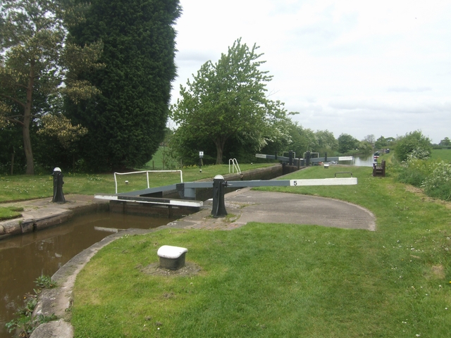 Lock No 5 - Adderley Locks - Shropshire... © John M cc-by-sa/2.0 ...