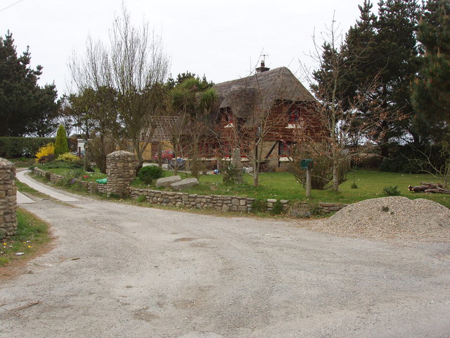 Thatched house near Millroad