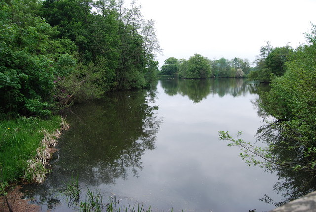 Somerhill Lake © N Chadwick :: Geograph Britain and Ireland