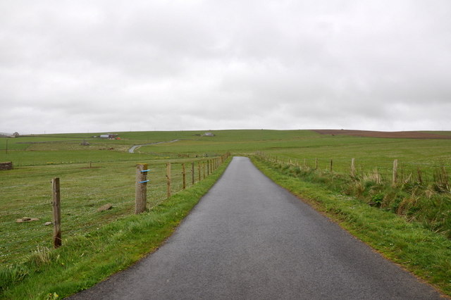 The road on Vestra Fiold, direction East