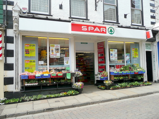 Spar Shop, High Street, Ross-on-Wye © Jonathan Billinger cc-by-sa/2.0 ...