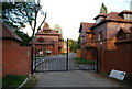 Gated estate, Shipbourne Rd