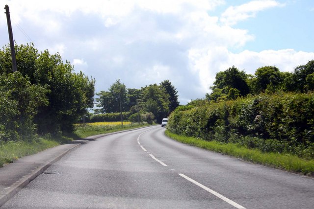 The road from Rowstock to Chilton