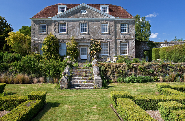 Hyde's House, Dinton © Mike Searle cc-by-sa/2.0 :: Geograph Britain and ...