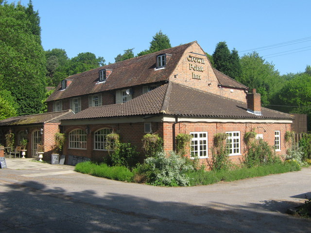 Crown Point Inn, Seal © David Anstiss cc-by-sa/2.0 :: Geograph Britain ...