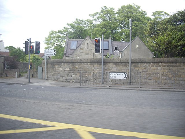 An entrance to Barnton Park
