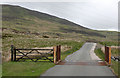 SH8539 : Cattle grid west of Mynydd Nodol by Nigel Brown