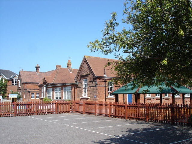 Fairfield Infant School © Oxymoron :: Geograph Britain and Ireland