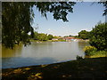 Swanley: Swanley Park lake and caf