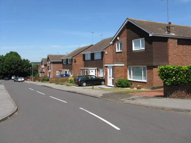 Thrapston - Houses Off Springfield... © Peter Whatley cc-by-sa/2.0 ...