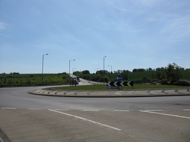 A605 Roundabout, Peterborough Services A1(M)
