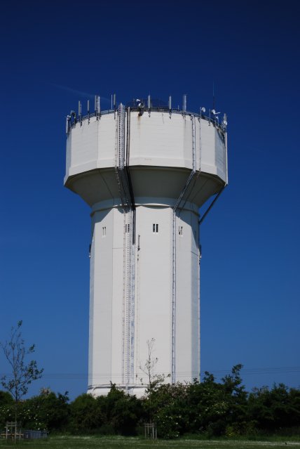 Water Tower © Craig Tuck :: Geograph Britain and Ireland