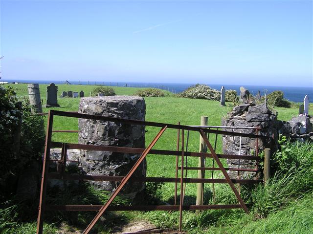 Traditional Irish Pillars © Kenneth Allen cc-by-sa/2.0 :: Geograph Ireland