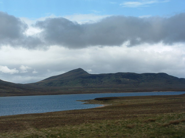 Loch an Ruathair © Alan Stewart cc-by-sa/2.0 :: Geograph Britain and ...