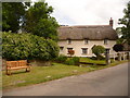 Piddlehinton: Piddleside cottages