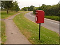 SY6892 : Charminster: postbox № DT2 500, Westleaze by Chris Downer