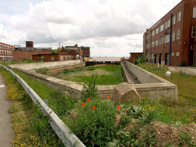 Return to Nature © Andy Beecroft cc-by-sa/2.0 :: Geograph Britain and ...