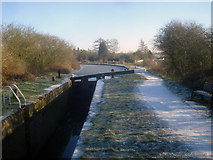 SO9567 : Lock 26 on the Worcester & Birmingham Canal by Trevor Rickard