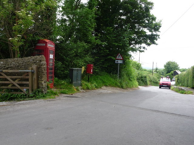 Litton Cheney: postbox № DT2 92 and phone box