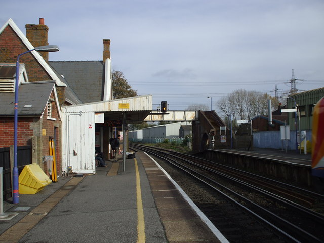 Totton Railway Station © nick macneill :: Geograph Britain and Ireland