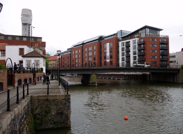 Bristol : Passage Street Bridge & River... © Lewis Clarke :: Geograph ...