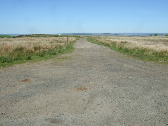 Road to disused quarry